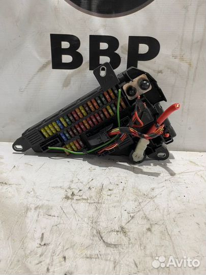 Блок предохранителей Bmw 5 E60 N47B20 2Л 2008