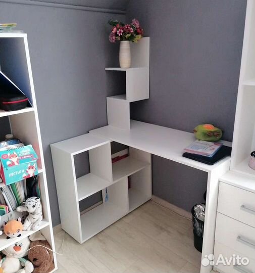 Письменный стол/компьютерный угловой