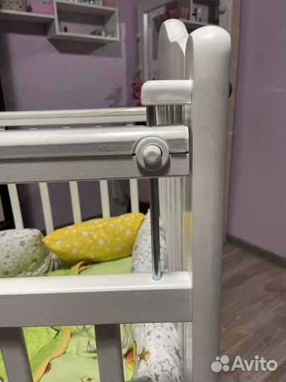 Детская кроватка