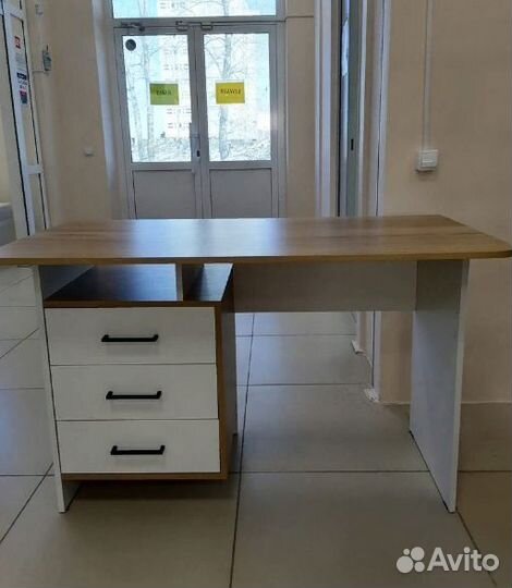 Стол компьютерный Лайт