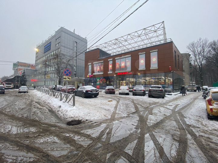 Продам торговое помещение, 1450 м²