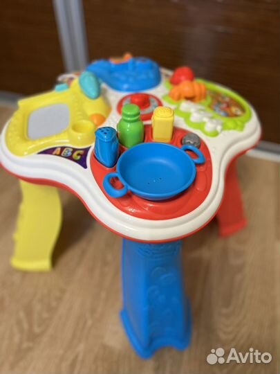 Развивающий столик музыкальный Chicco