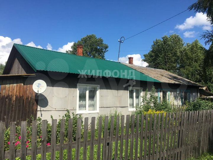 Дом 50 м² на участке 7 сот.
