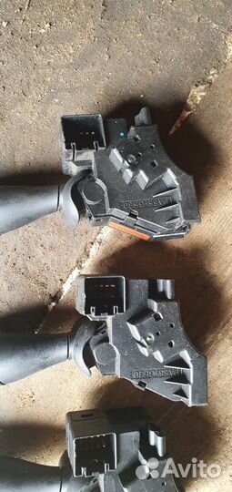 Подрулевой переключатель левый Форд Фокус 1 Focus