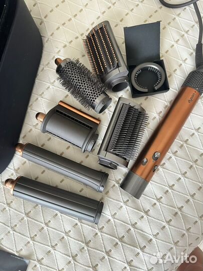 Фен-стайлер Dyson Airwrap