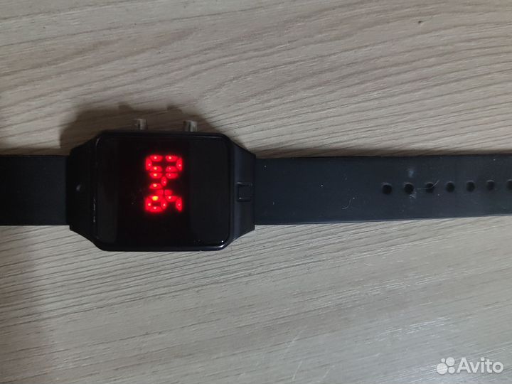 Часы электронные