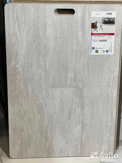 Ламинат в ассортименте. Высокое качество