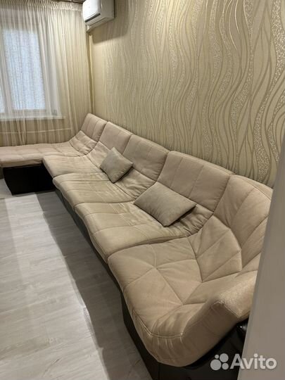 Большой угловой диван бу