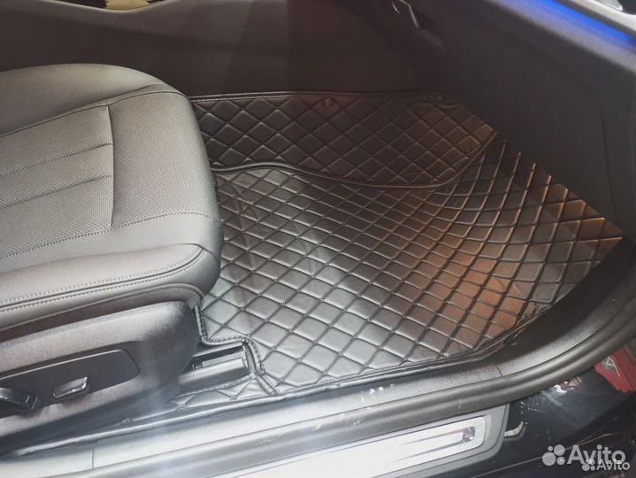 Автомобильные коврики из экокожи 