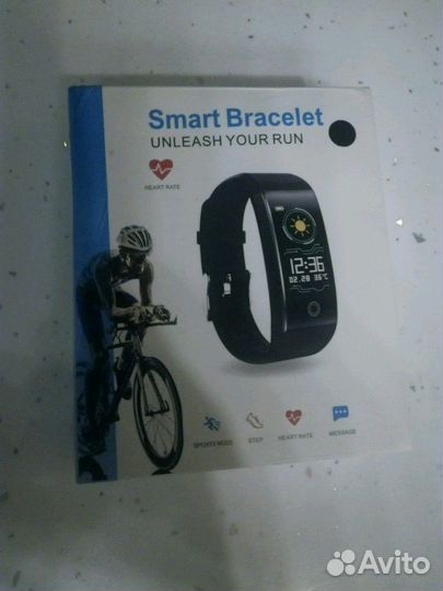 Смарт браслет