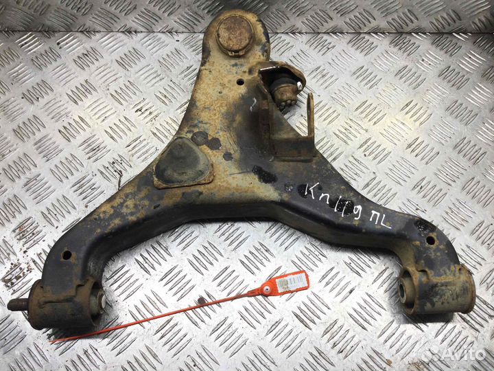 Рычаг передний левый Nissan Pathfinder YD25