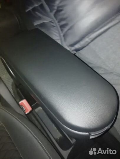 Крышка подлокотника volkswagen polo