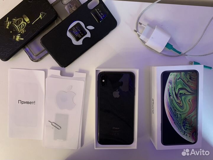 iPhone Xs Max, 64 ГБ