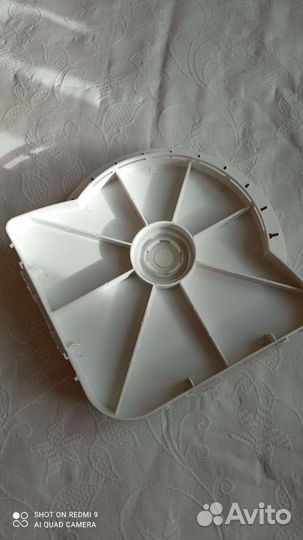 Угловая полка для ванной без сверления