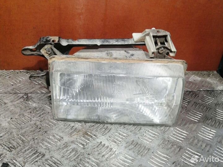 Фара права для Audi 80 90 B2
