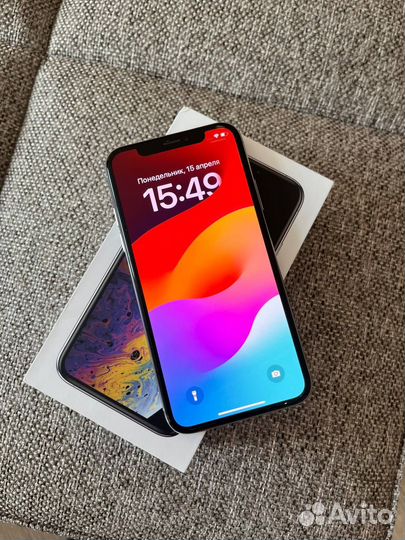iPhone Xs, 256 ГБ