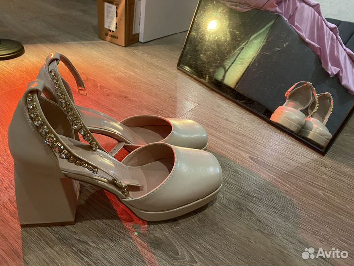 Туфли bratz 40 каблуки братц