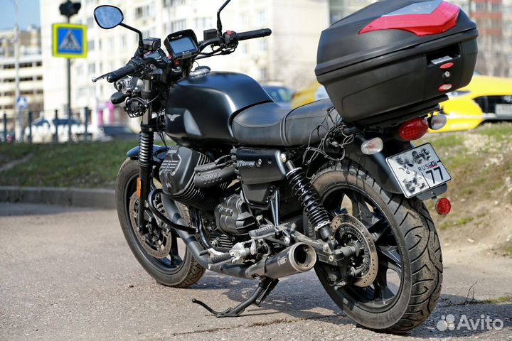Moto guzzi V7 III stone