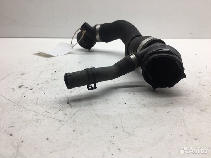 Патрубок системы охлаждения Bmw 7-Series F02