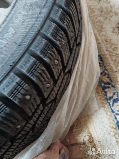 R17 Nokian Tyres Nordman 7 215/55, PCD 5x98 DIA 67.1