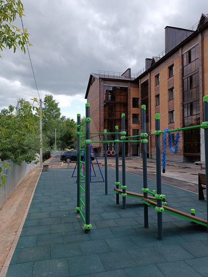 2-к. квартира, 64 м², 1/4 эт.
