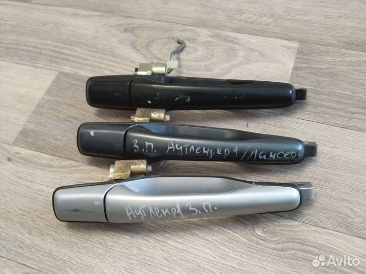 Mitsubishi Lancer Outlander 1 ручка задн. правая