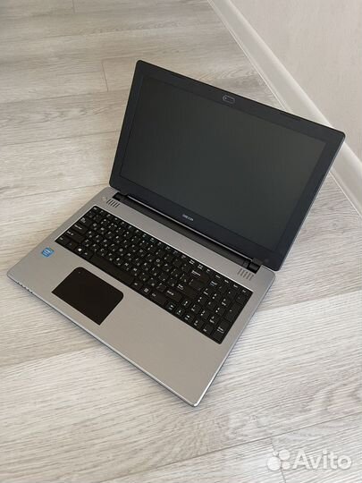 Ноутбук i5 (4th) nvidia gt840m 8gb ssd 256gb 15,6