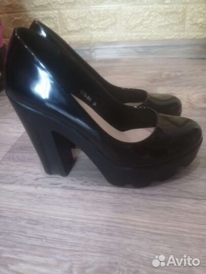 Туфли женские 38 размер