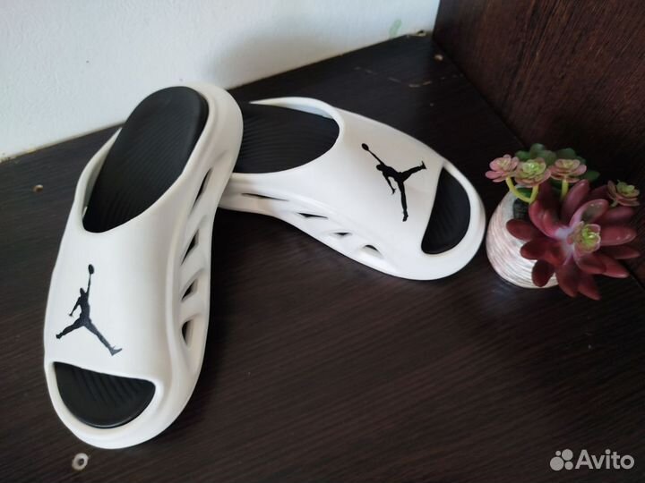 Сланцы шлепанцы Nike Air Jordan