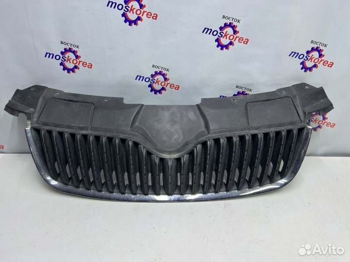 Решетка радиатора Skoda Roomster 1.6 BTS 2008