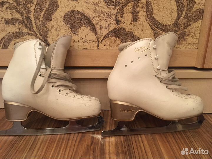 Фигурные коньки edea chorus21,5;лезвияJohn Wilson