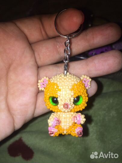 Хомячок амигуруми игрушка брелок из бисера