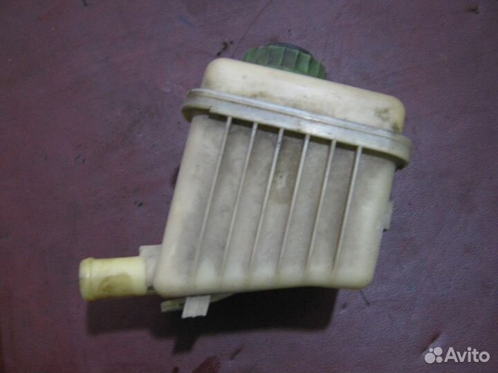 Бачок гур Touareg Туарег патрубок шланг