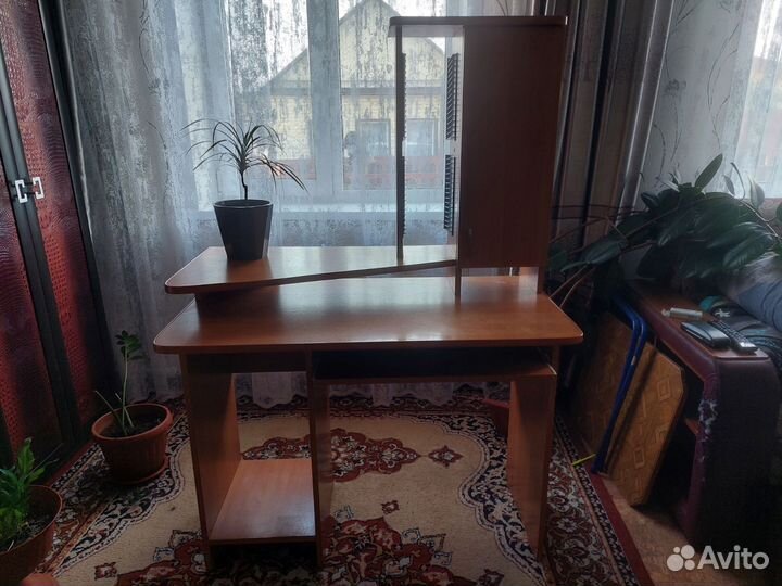 Компьютерный стол бу