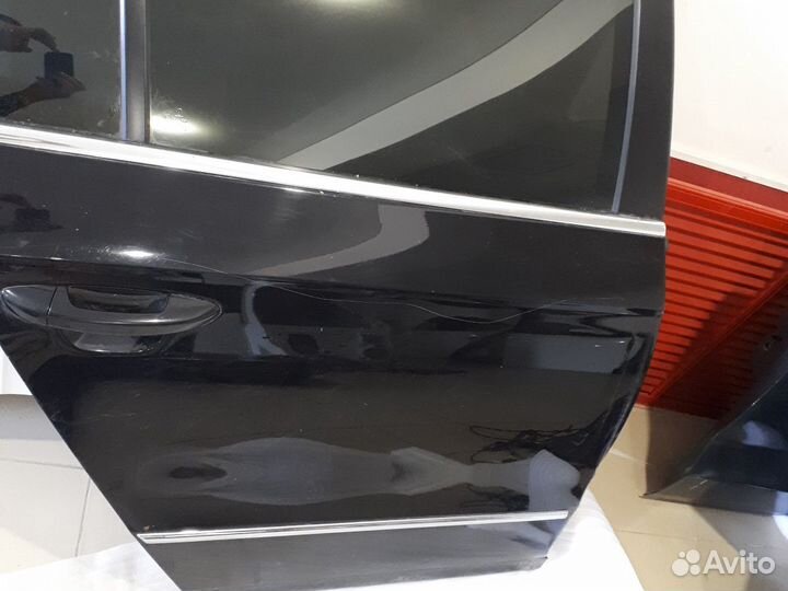 Задняя правая дверь Vw.passat.b6