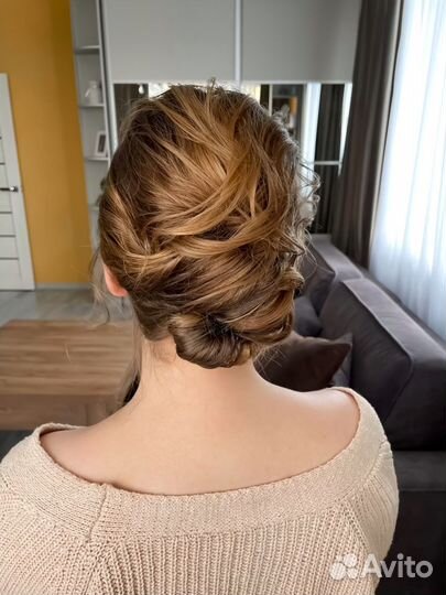 Макияж, Прическа