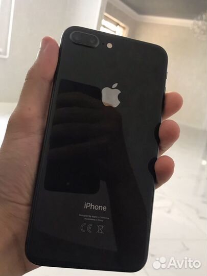 iPhone 8 plus 64gb
