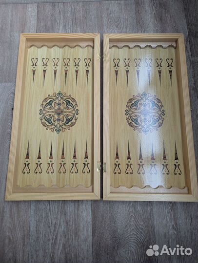 Доска для нард и шахмат без фигур б/у
