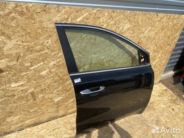 Дверь передняя правая Kia Sportage 4 QL