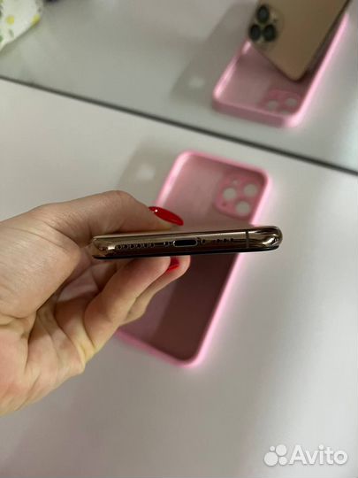 iPhone 11 Pro, 64 ГБ