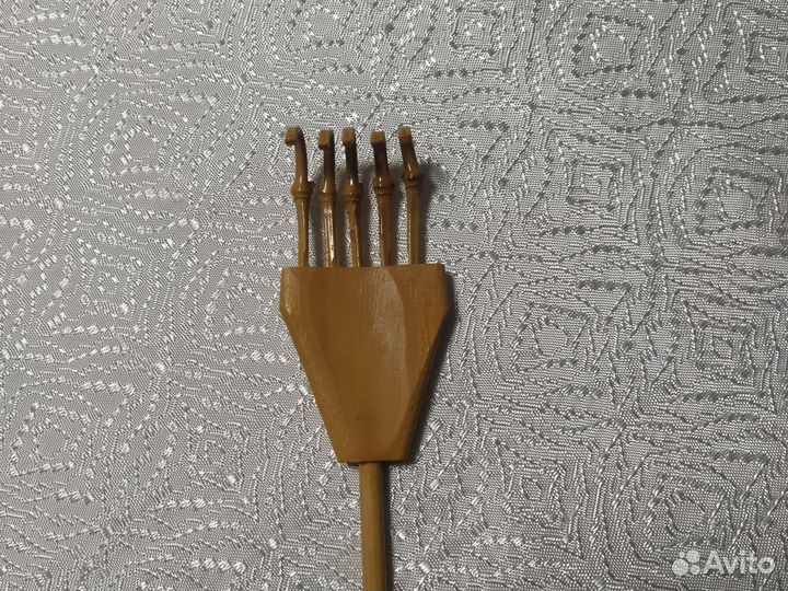 Чесалка бамбуковая новая