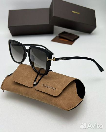 Солнцезащитные очки женские Tom Ford