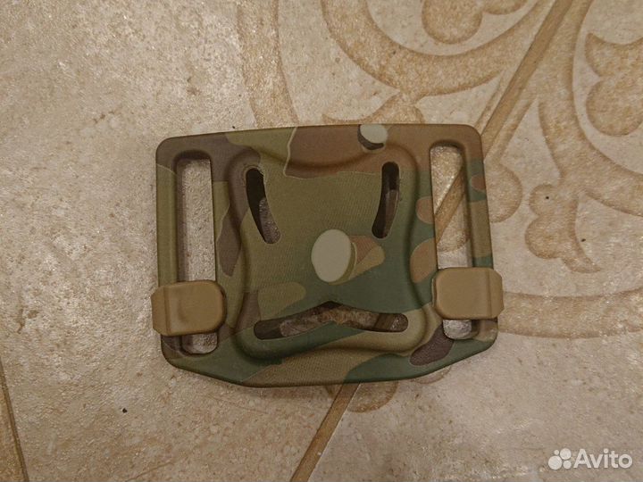 Крепление на ремень для кобуры