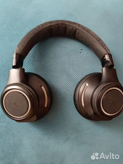 Беспроводные наушники plantronic Pro