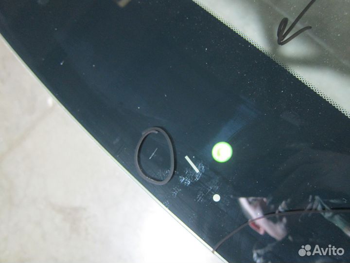 Стекло лобовое Cadillac CTS 1