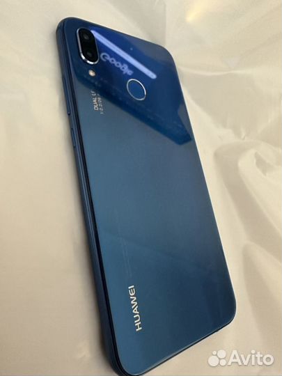 HUAWEI P20 Lite, 4/64 ГБ