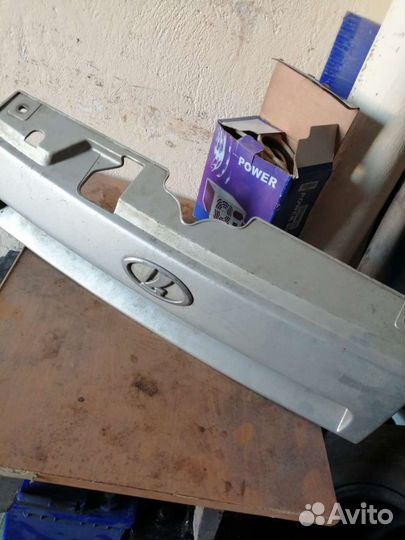 Решётка радиатора ваз со значком