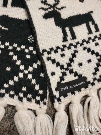 Теплые шарфы Dolce & Gabbana