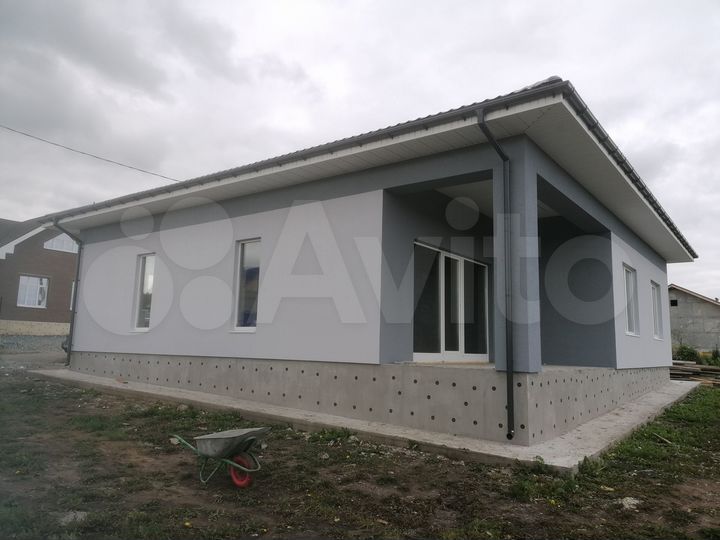 Коттедж 165,6 м² на участке 7 сот.