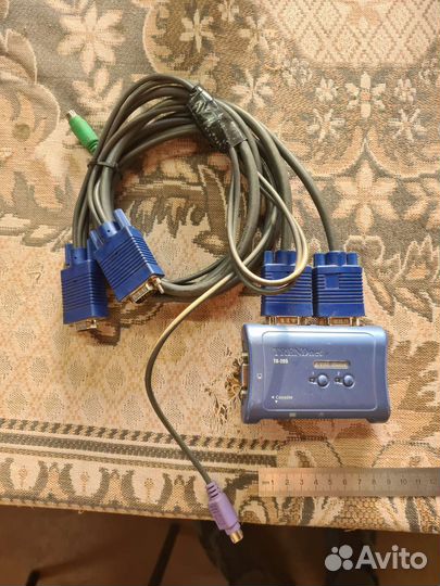 Kvm switch TK-205